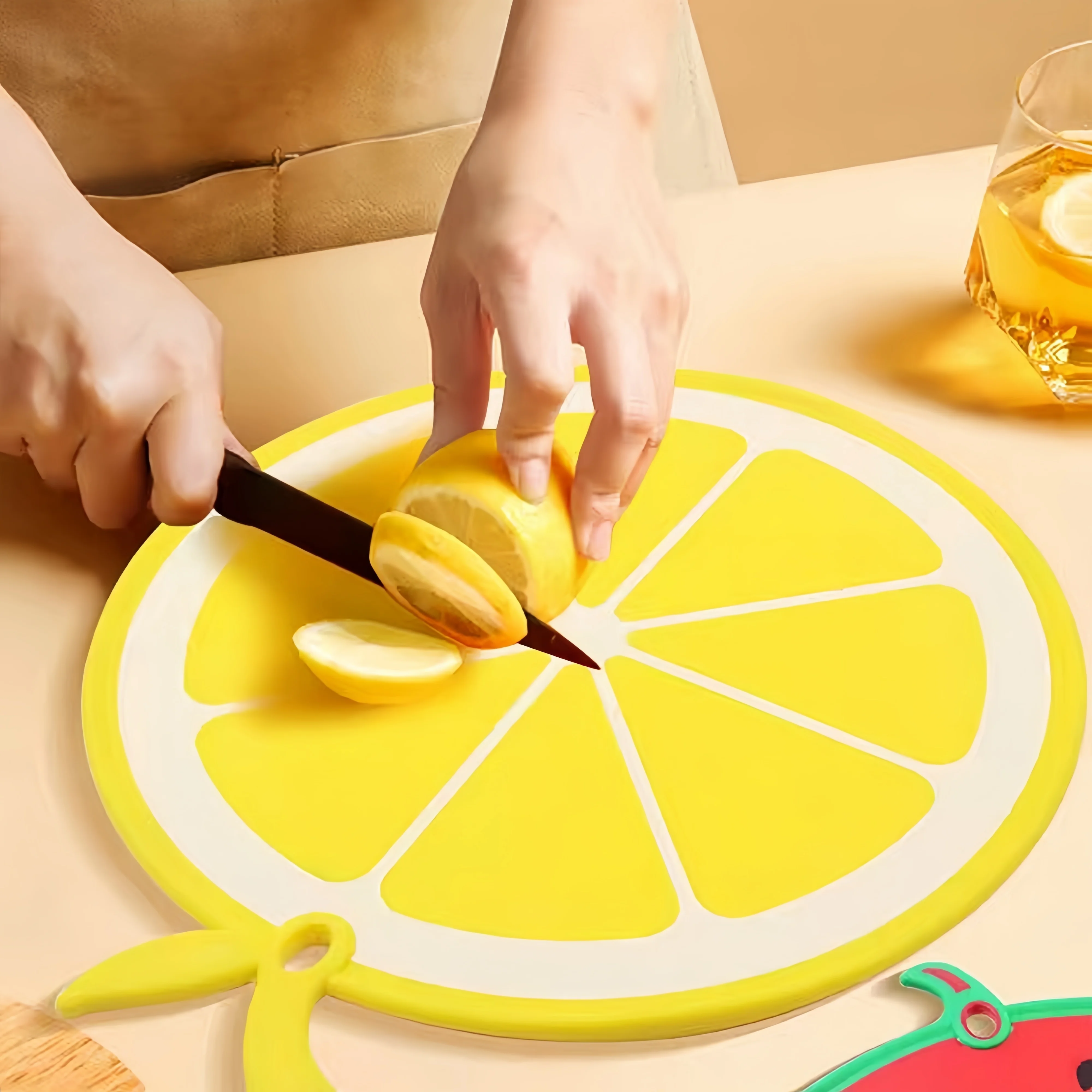 Lemon Cutting Board