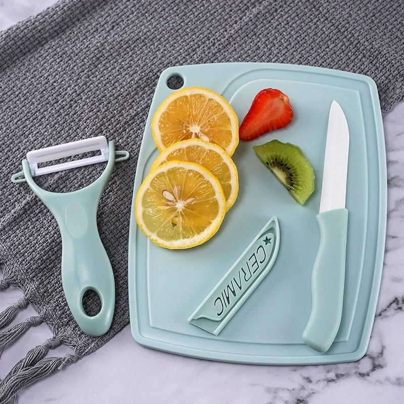 Knife Set With Cutting Board