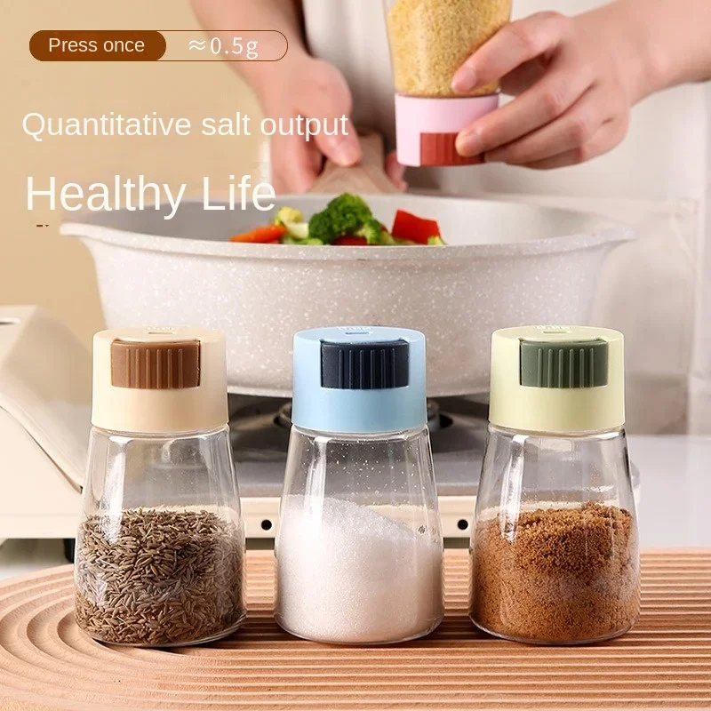 Press-Type Quantitative Salt Shaker