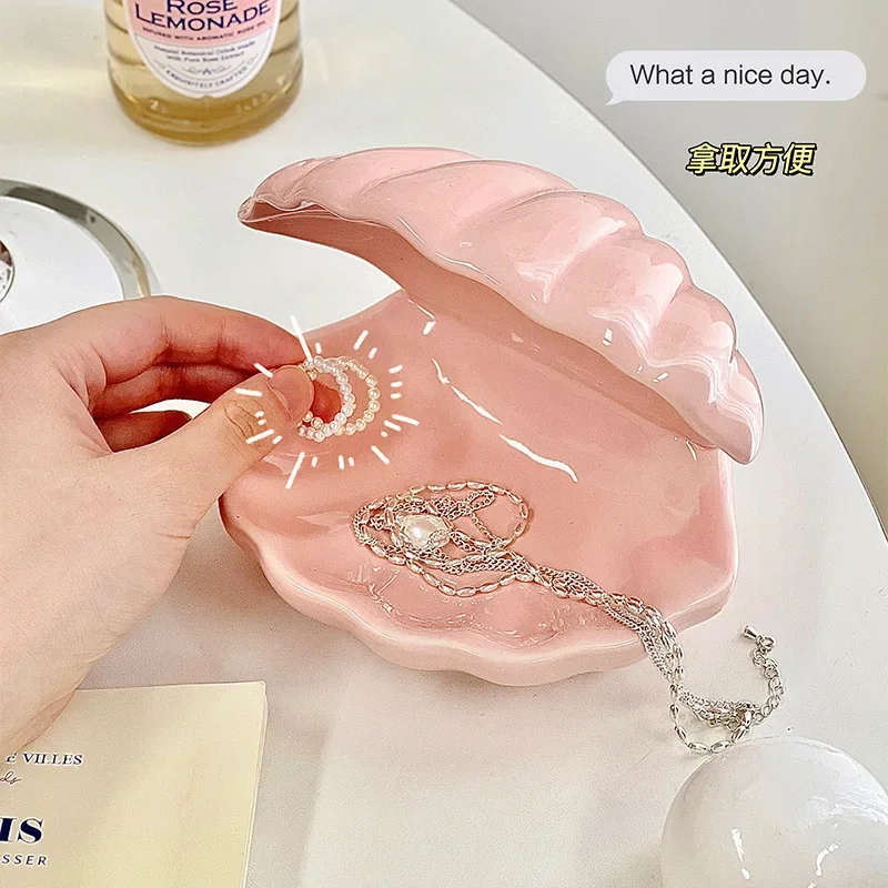 Shell Pearl Night Light